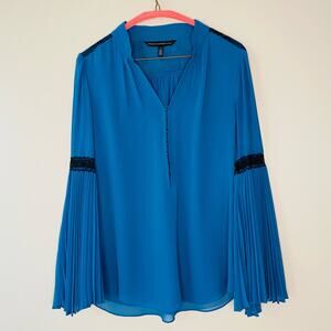 White House Black Market teal pleated sleeve blouse (Size: 6)